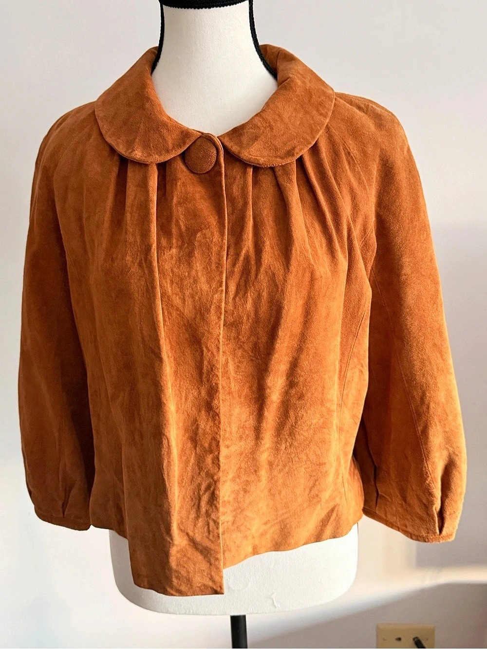 A.M.I. Brown Vintage Collared Cropped Jacket Size